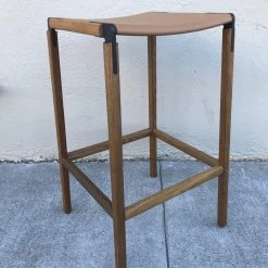 FYRN Bartlett Backless Bar Stool - EGID0044 SEATING