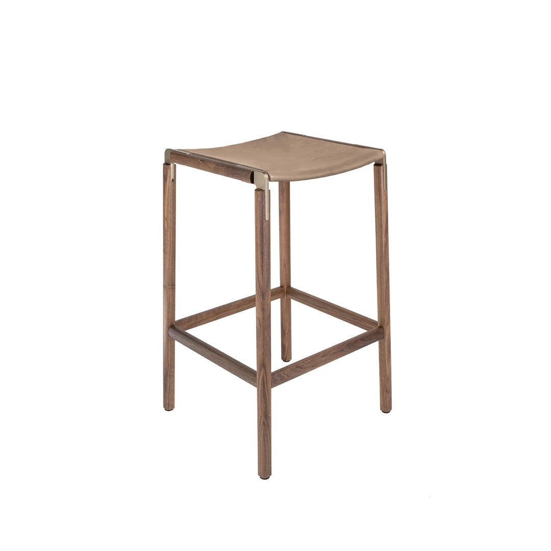 FYRN Bartlett - Black Walnut, Copper Bronze, SN Leather, Seat Only, Sand SEATING 3 FYRN Bartlett - Black Walnut, Copper Bronze, SN Leather, Seat Only, Sand SEATING